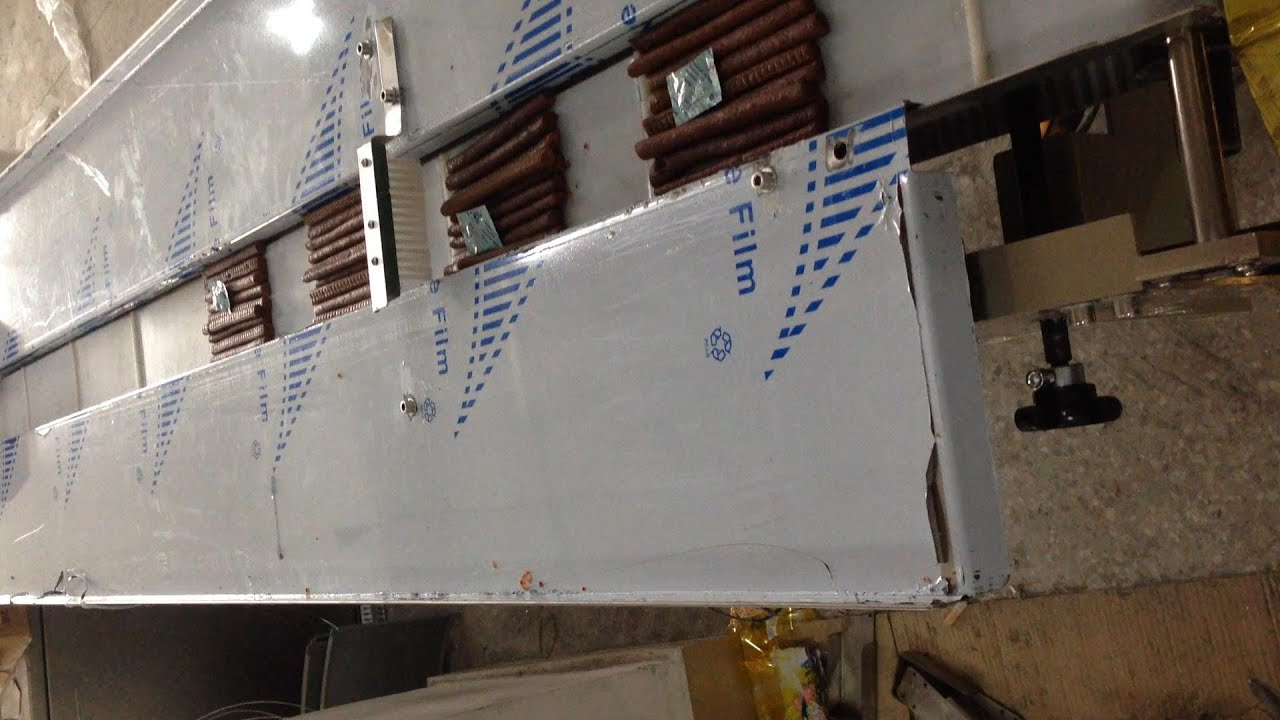 Pillow packaging machine-food bar bulk packaging 枕式包裝機-食品棒散裝包裝