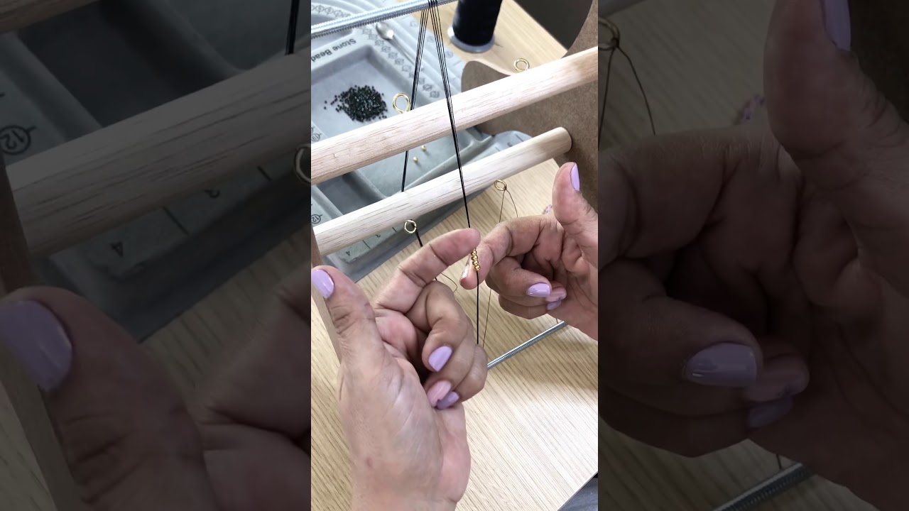 Tutorial de manilla en Miyuki de tres filas
