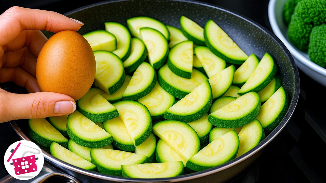 Завтрак за 15 минут: фриттата с кабачками и сыром | Простой и вкусный рецепт
