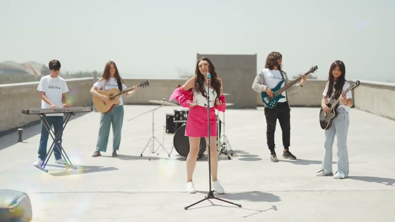Adrine Cover//Premiere