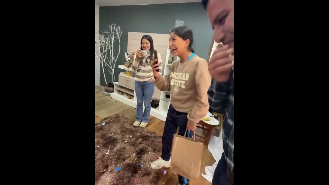 ¡Qué gran sorpresa para Uvitas 😍 Feliz cumpleaños! 🎉