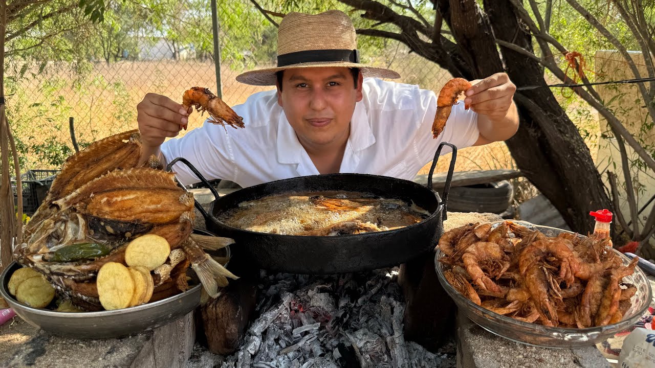 PESCADO FRITO Y CAMARONES CUCARACHAS ,COMIDA PARA CELEBRAR A PAPÁ !ELPRIMOVLOG!