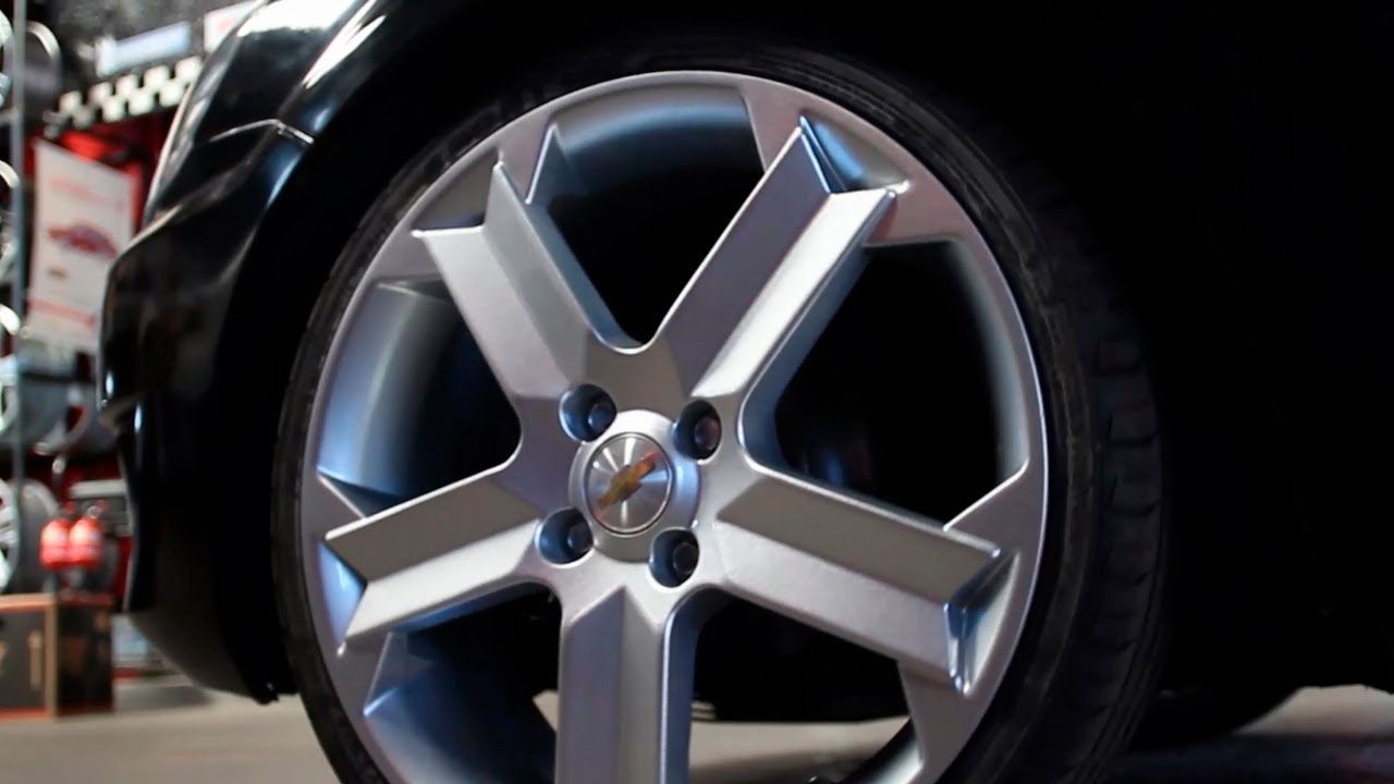 Celta nas rodas aro 17 e molas esportivas - Seu carro com seu estilo