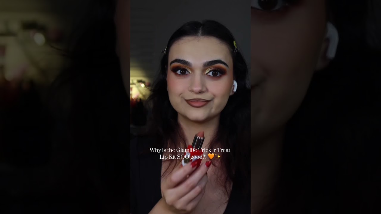 Glamlite really snapped with the Trick &rsquo;r Treat Hollie-Ho Lip Kit 🧡