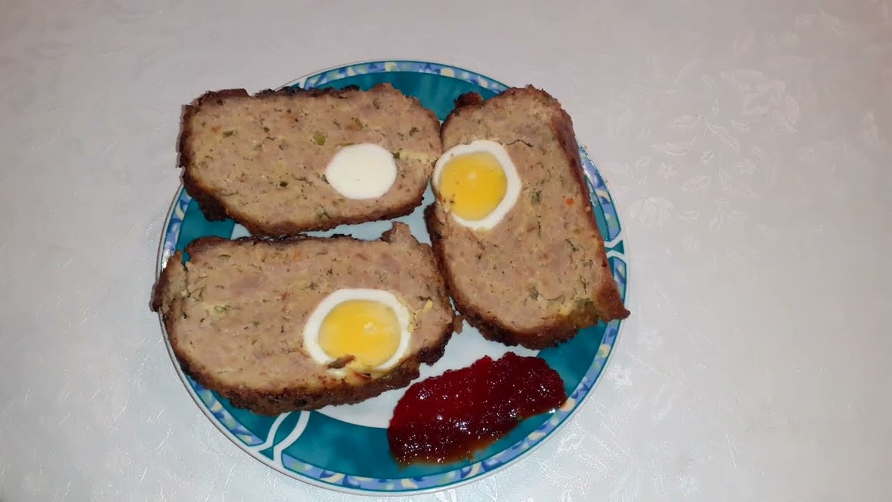 CEA MAI BUNA RULADA DE CARNE CU OU