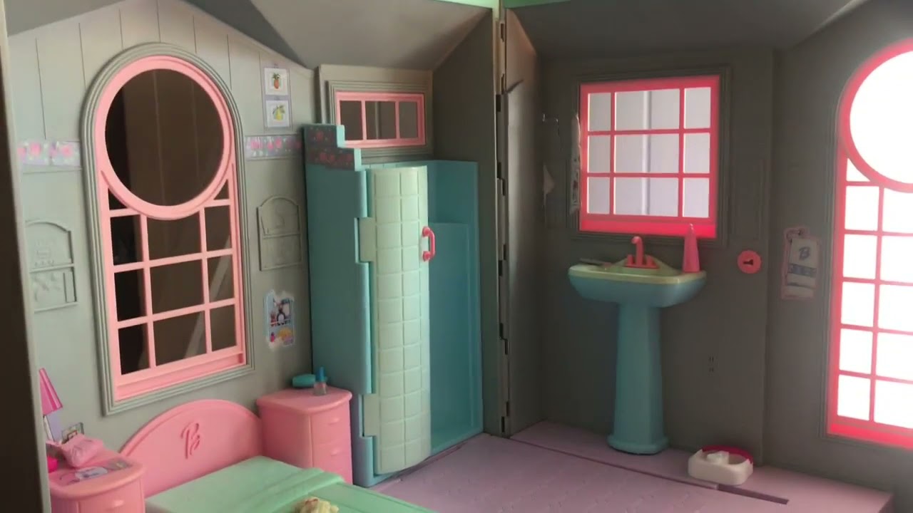 2002 BARBIES TALKN TOWNHOUSE & SNEEK PREVIEWS OF UPCOMING DOLLHOUSES!!🏡🏠🏡