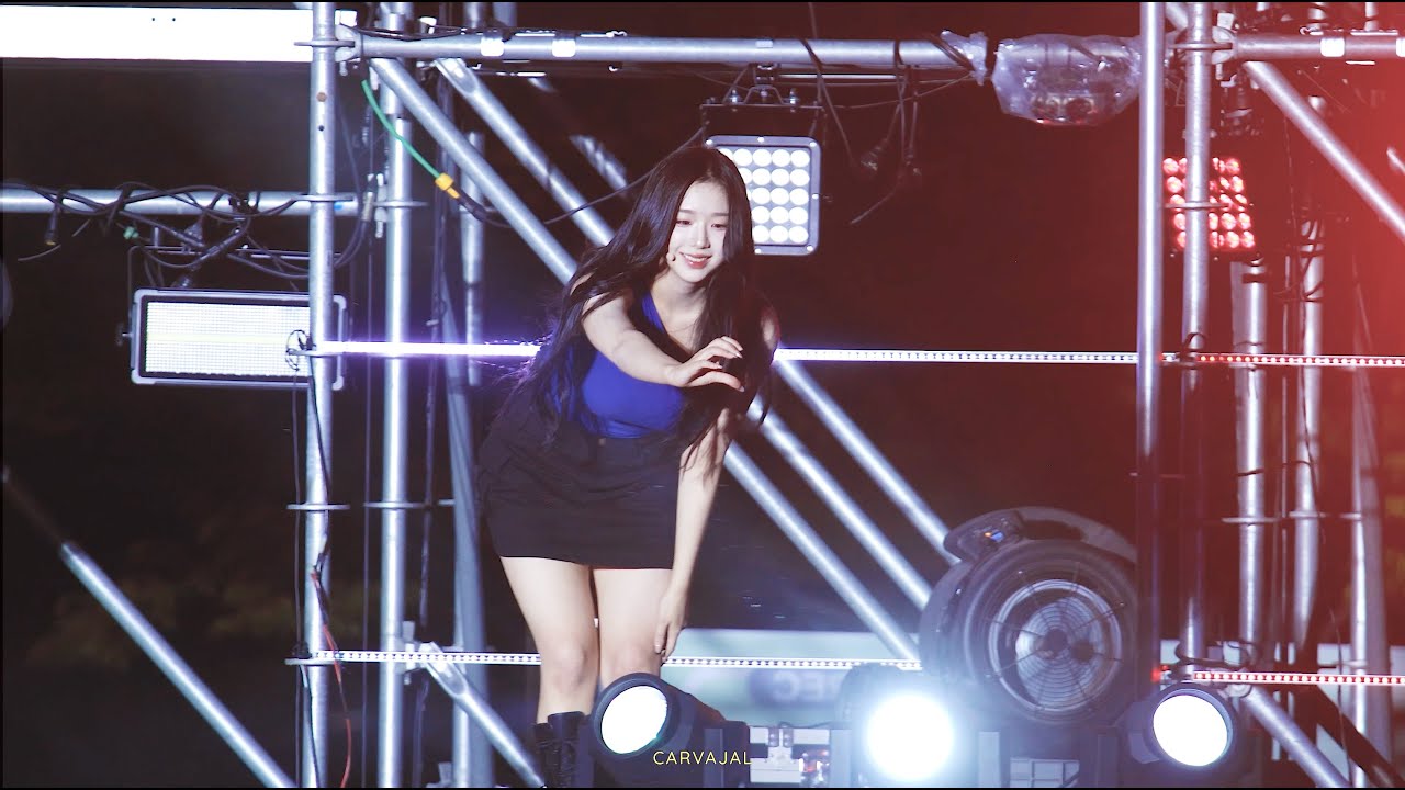 250923 충남공과대학 축제 트리플에스 김채연 - 걸스네버다이 직캠 / tripleS  Kim ChaeYeon - Girls Never Die Fancam