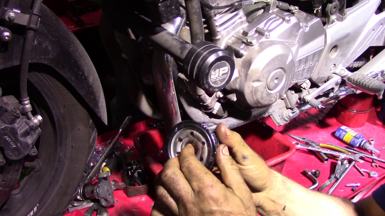 Mantenimiento Suzuki Inazuma 250 parte 3