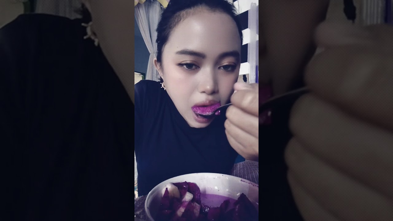Sedang halangan ❌ Jadinya breakfast time 🎀 (maaf bagi yang berpuasa semoga lancar sampai selesai)