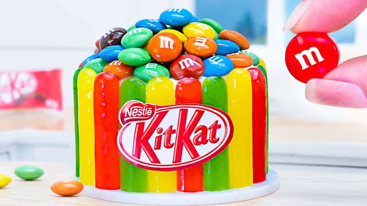Lovely Rainbow Kitkat Cake Sprinkles 🌈 Rainbow Mini Cake Decorating Tutorial 🍰