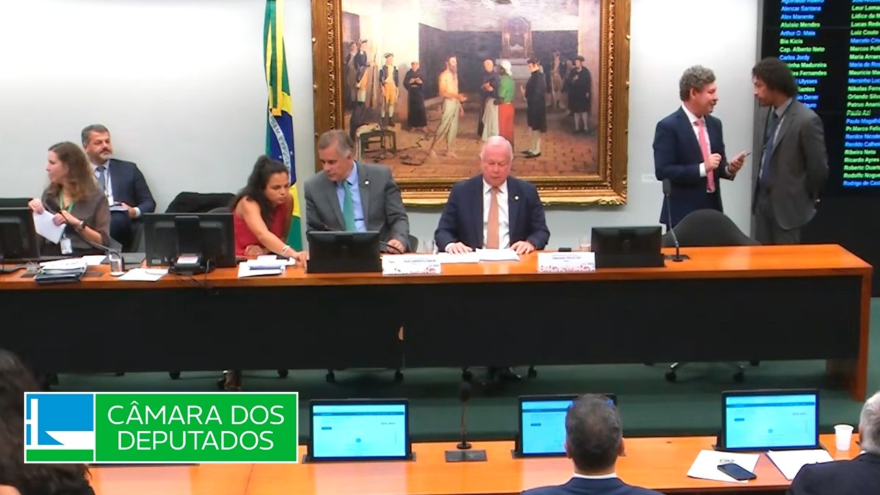 Redu&ccedil;&atilde;o da jornada de trabalho a 36 horas semanais - Constitui&ccedil;&atilde;o e Justi&ccedil;a e de Cidadania - 15/4/26