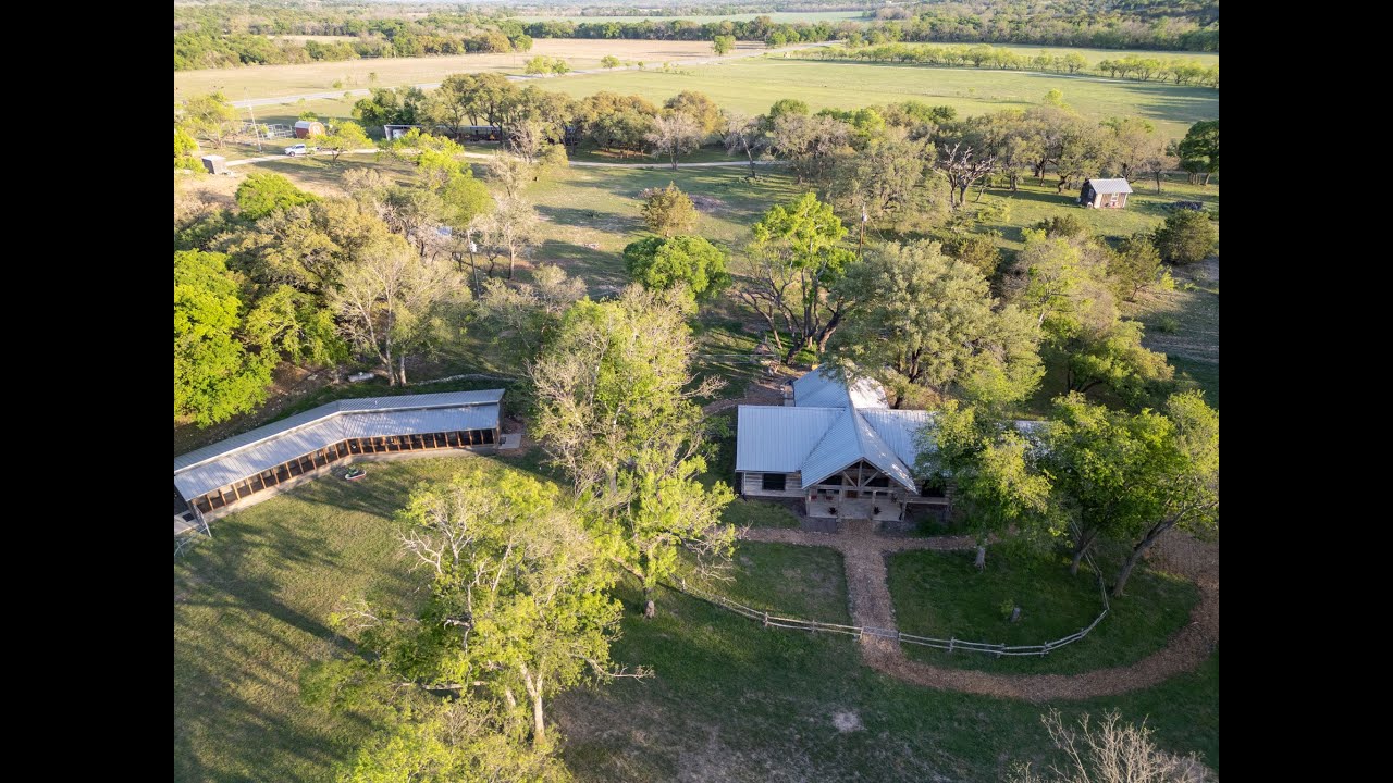 River Ranch Retreat - 92 Acres - $2,600,000 - Lampasas, TX
