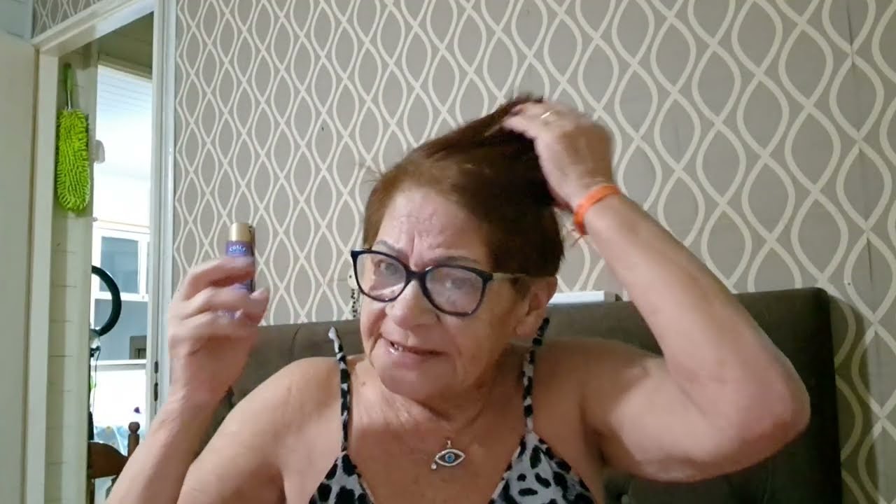 #MAIS UMA SEM MARIDO E COM FILHO PRA CRIAR SÓ #LÚ FAZ EXAMES, E ADIVINHEM VAI UASR ÓCULOS, KKK.