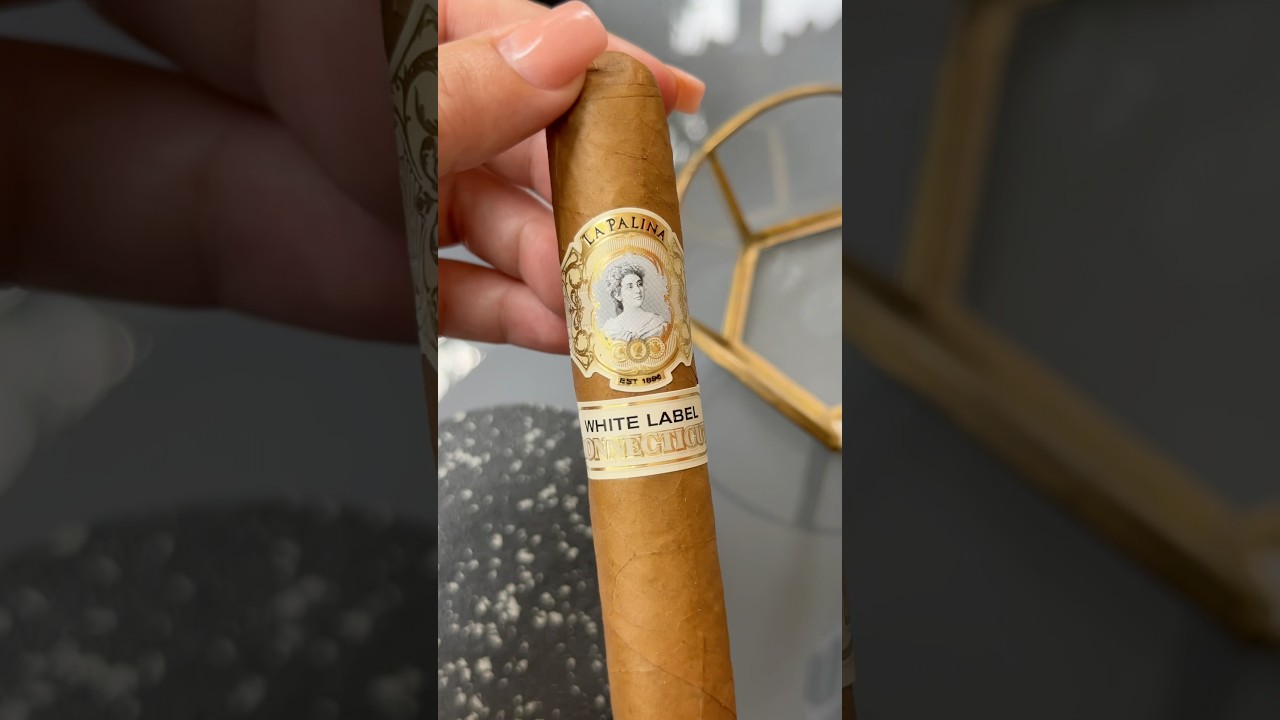 Enjoying a La Palina White Label Connecticut 💨 #cigarsociety #cigartime #cigarlife #cigarlover