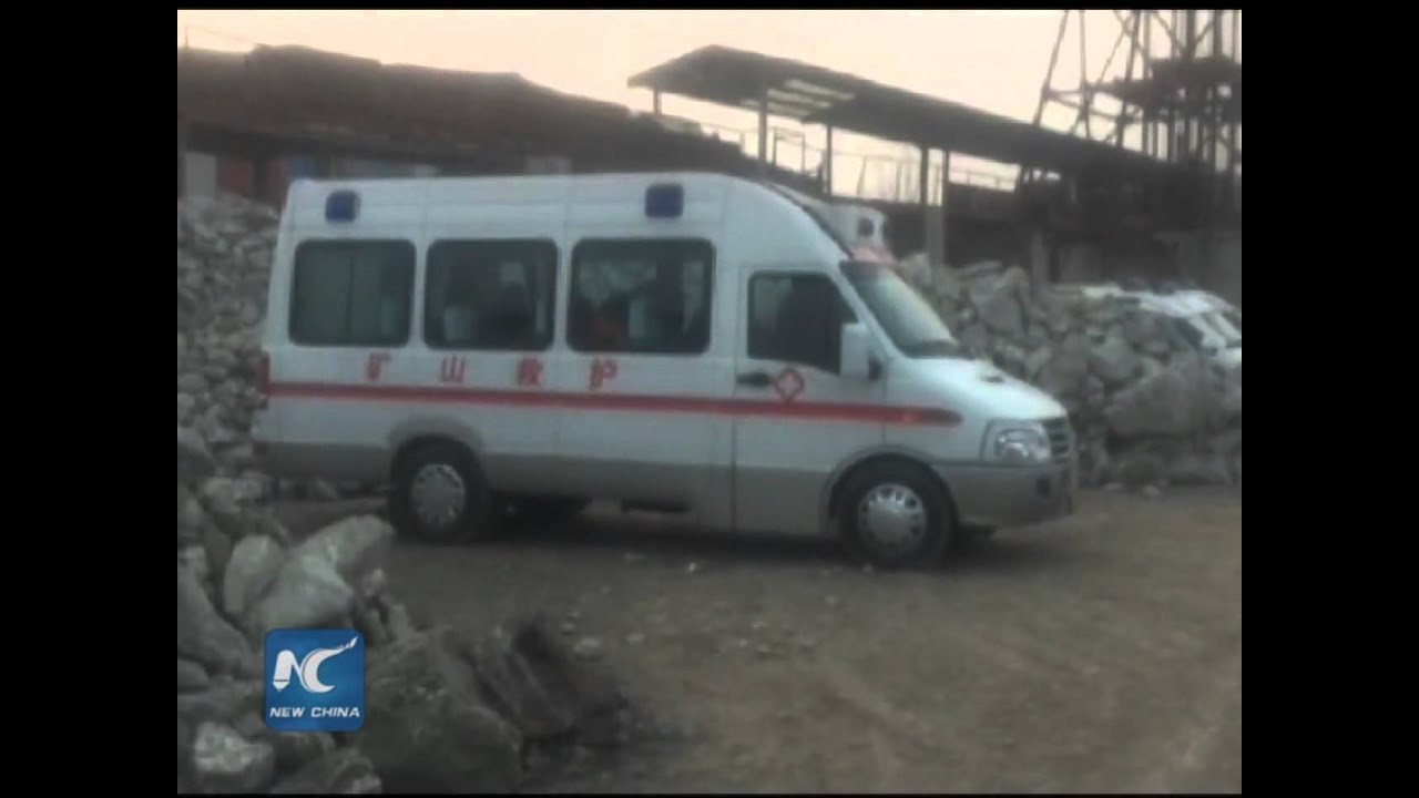 25 trapped after Gypsum mine collapses in east China