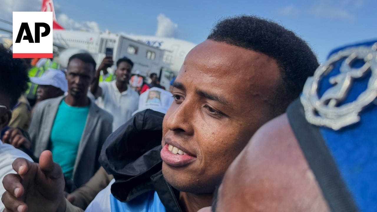 Somali World Cup referee who was denied entry to the US gets a hero's welcome