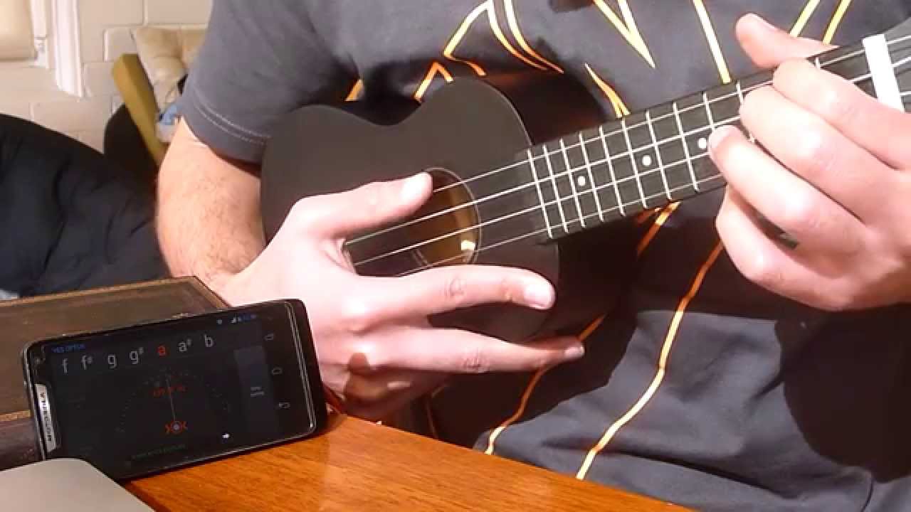 Ukulele intonation comparison: toy ukulele vs beginner ukulele