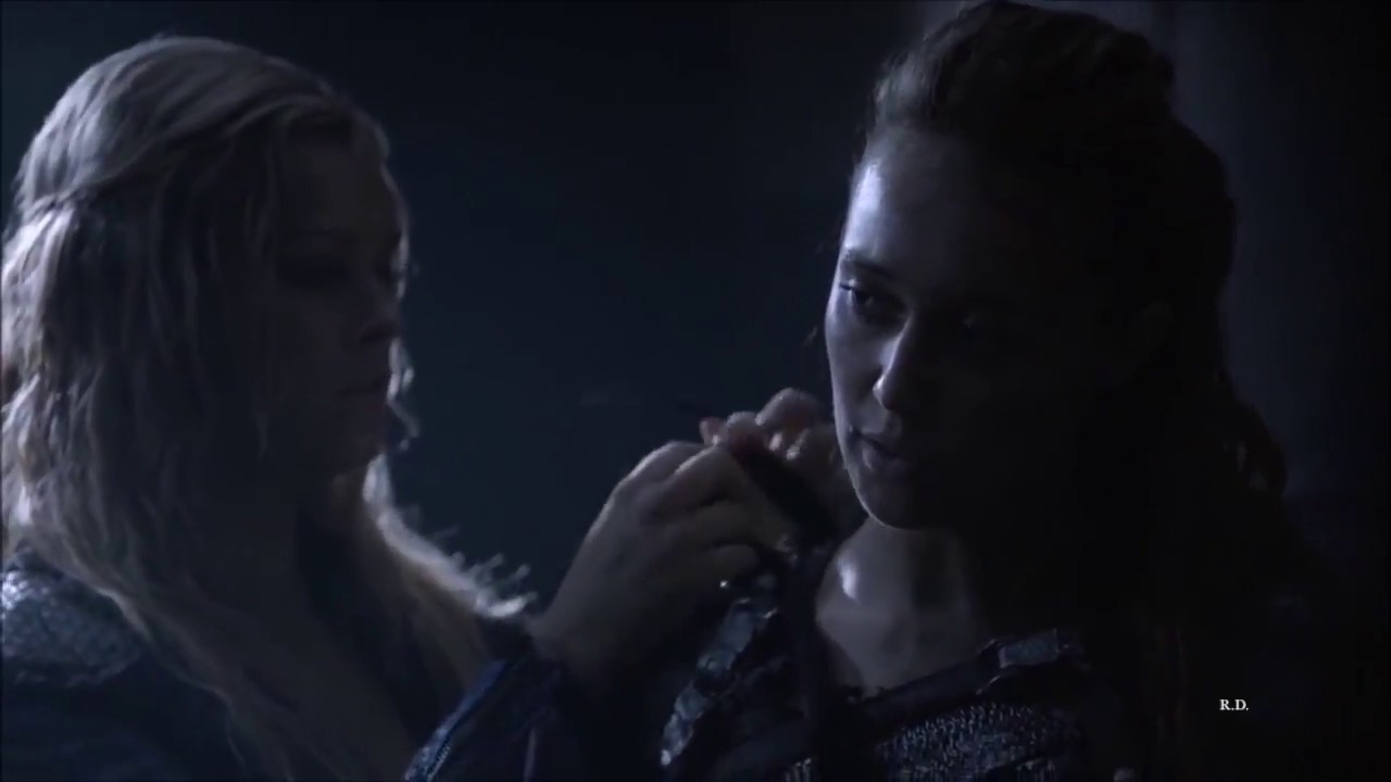 Clarke and Lexa | 