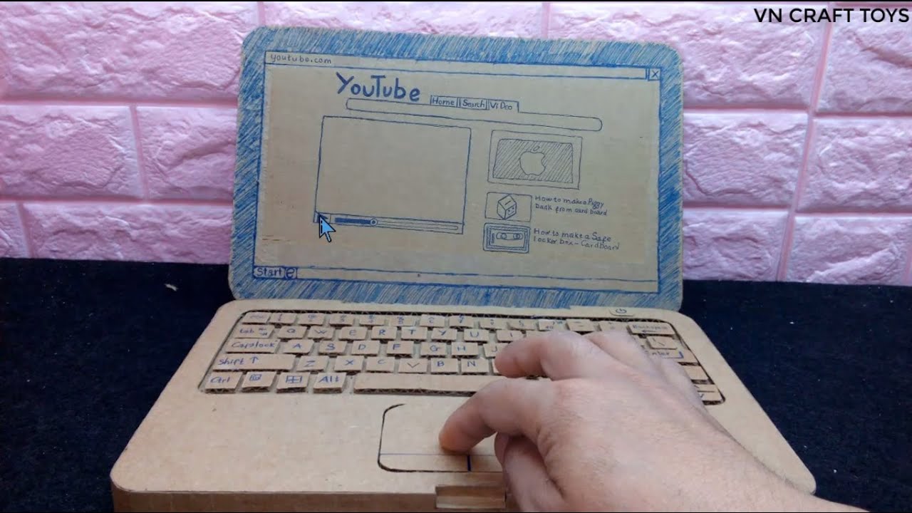 Cómo hacer una computadora portátil con cartón