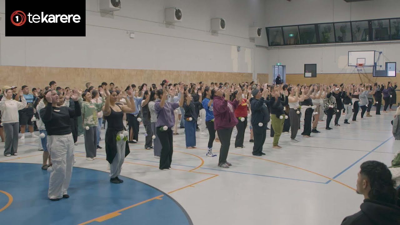 Tainui waka prepare mass performance for the first coronation of Kuini Nga wai hono i te po