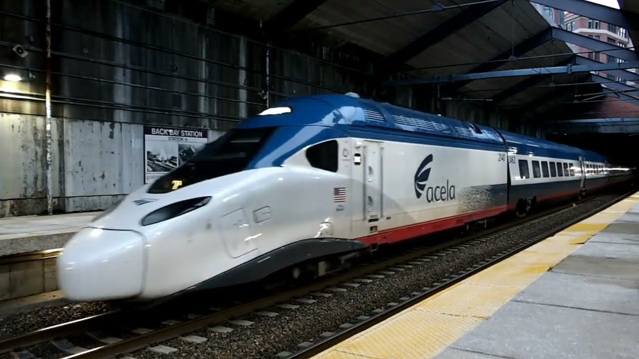 Christmas Day Railfanning at Back Bay Station