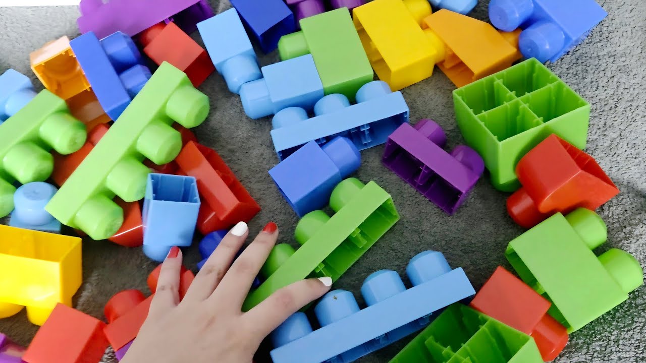 ASMR Plastic Blocks | Extreme Plastic Clicks & Clacks (No Talking)