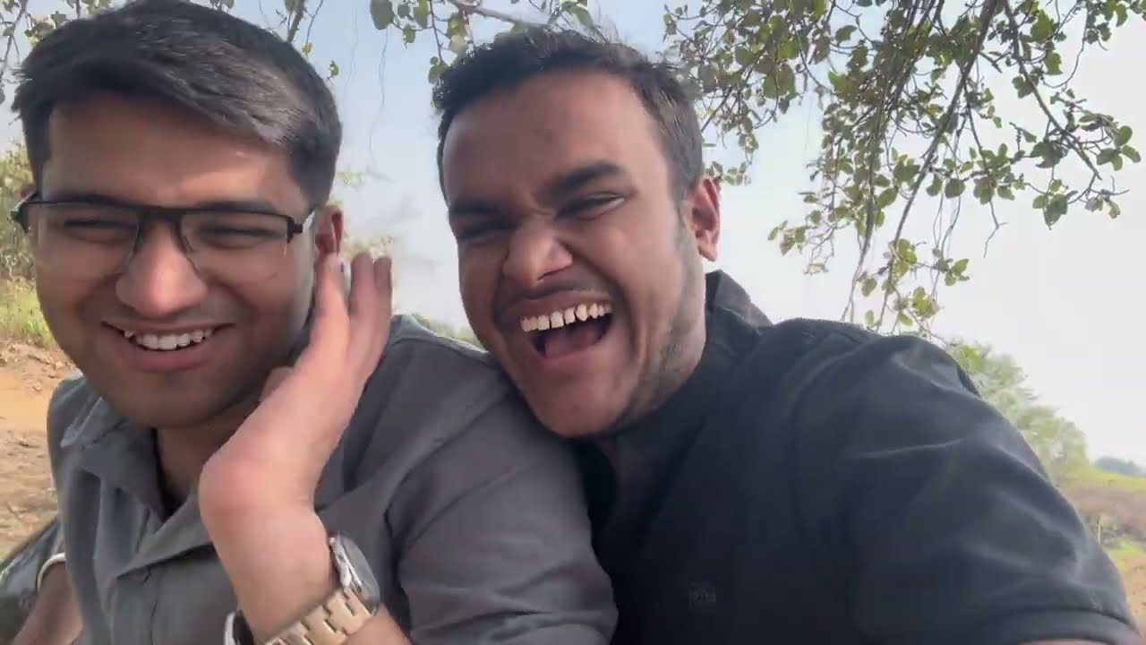 Banglore se aya ek nanha para 🤣😝