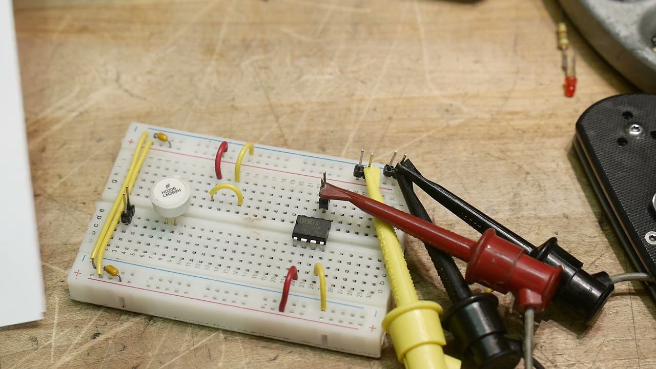 #1138 REF02 and REF102 Voltage References