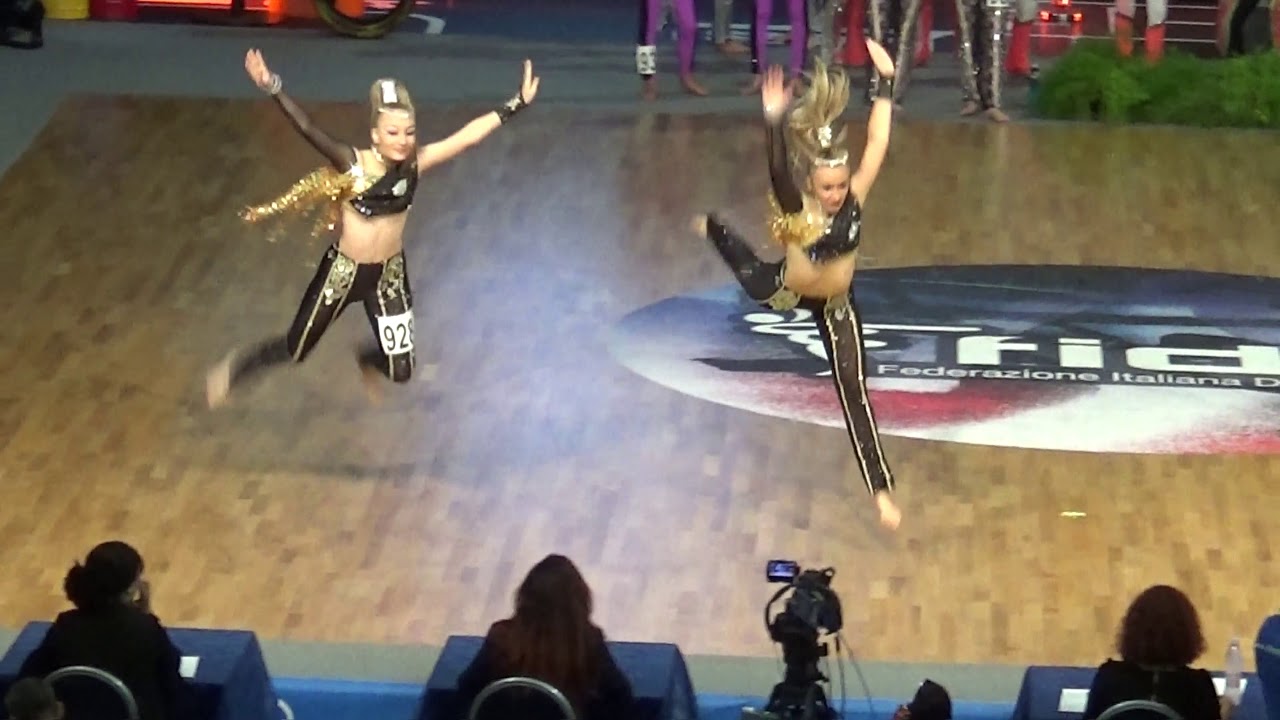 DISCO DANCE C.ITALIANO 2018 RIMINI VANESSA/GIULIA 7 CLASS.