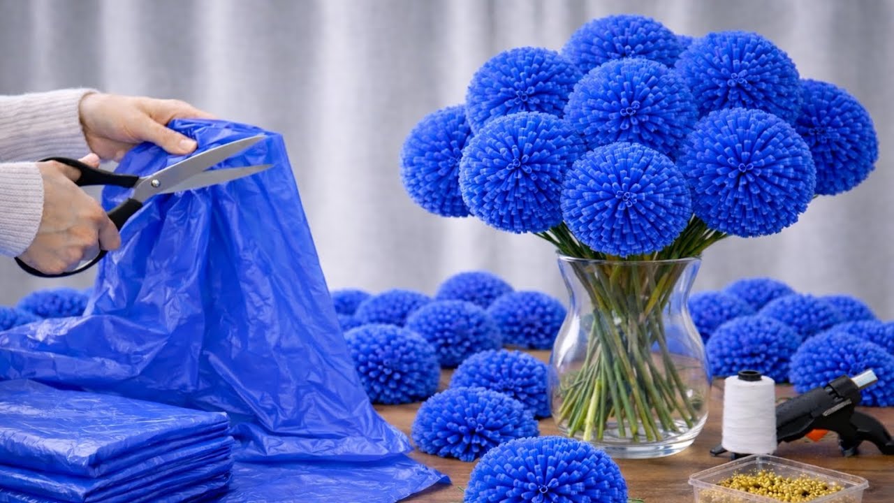 पॉलीथिन और प्लास्टिक बोतल से गुलदस्ता बनाने का तरीका /EASY POLY BAG & PLASTIC SHOPPING BAG BOUQUET 