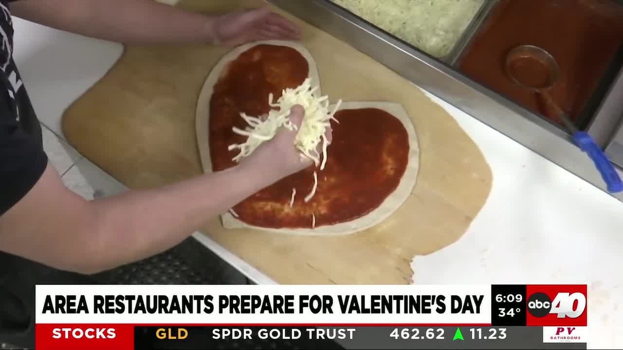 Restaurants prepare for Valentine's Day