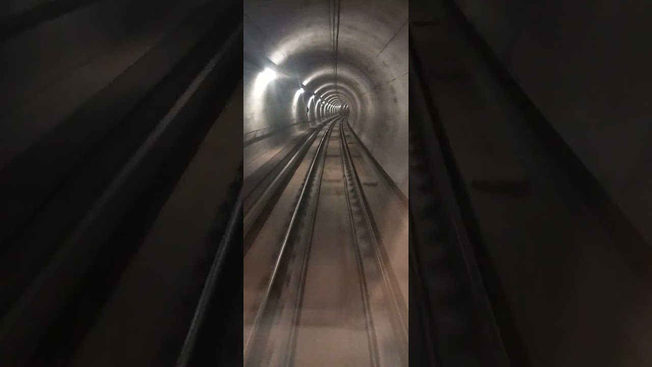 Die Fahrt der Nürnberg U-Bahn Linie U3 von Nürnberg Ziegelstein nach Nürnberg Hbf