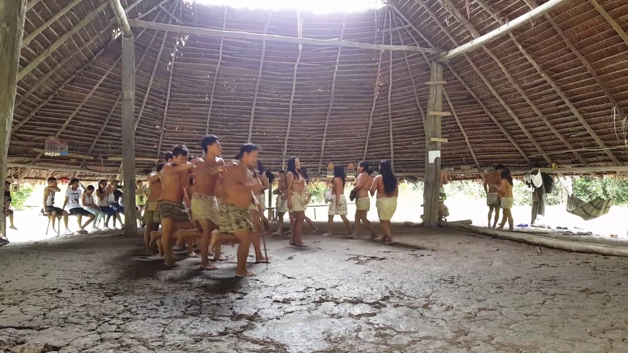 Baile de los Boras