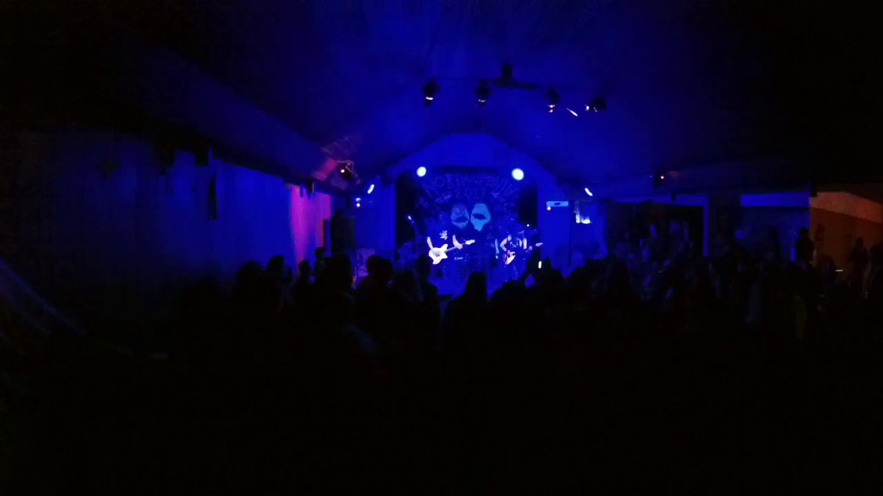 DYS - Vei&eth;ileyfi &aacute; r&iacute;kisstj&oacute;rnir. Live at Nordanpaunk 2017