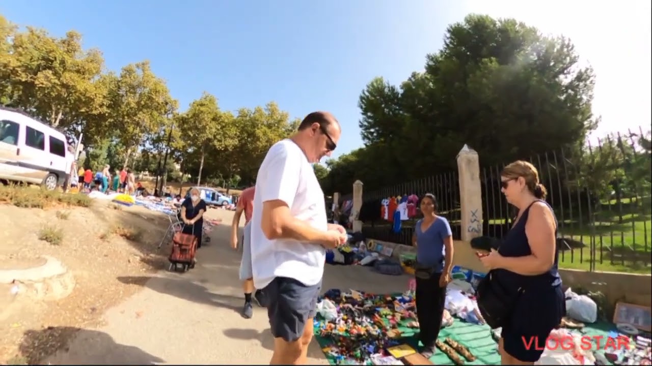 Benalmadena rastro de Segunda mano los Mercoles por la mañana en Arroyo de la Miel