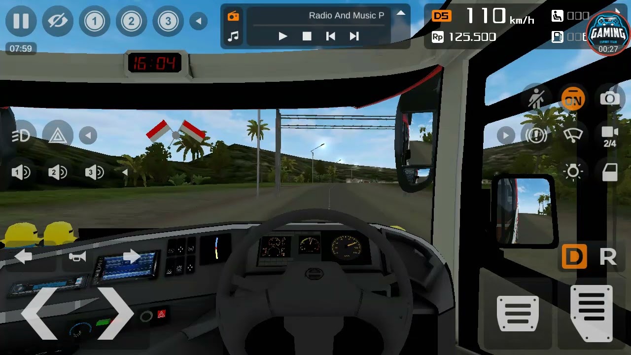 Shamoly bussines classe bus in bus simulutor indonesia.