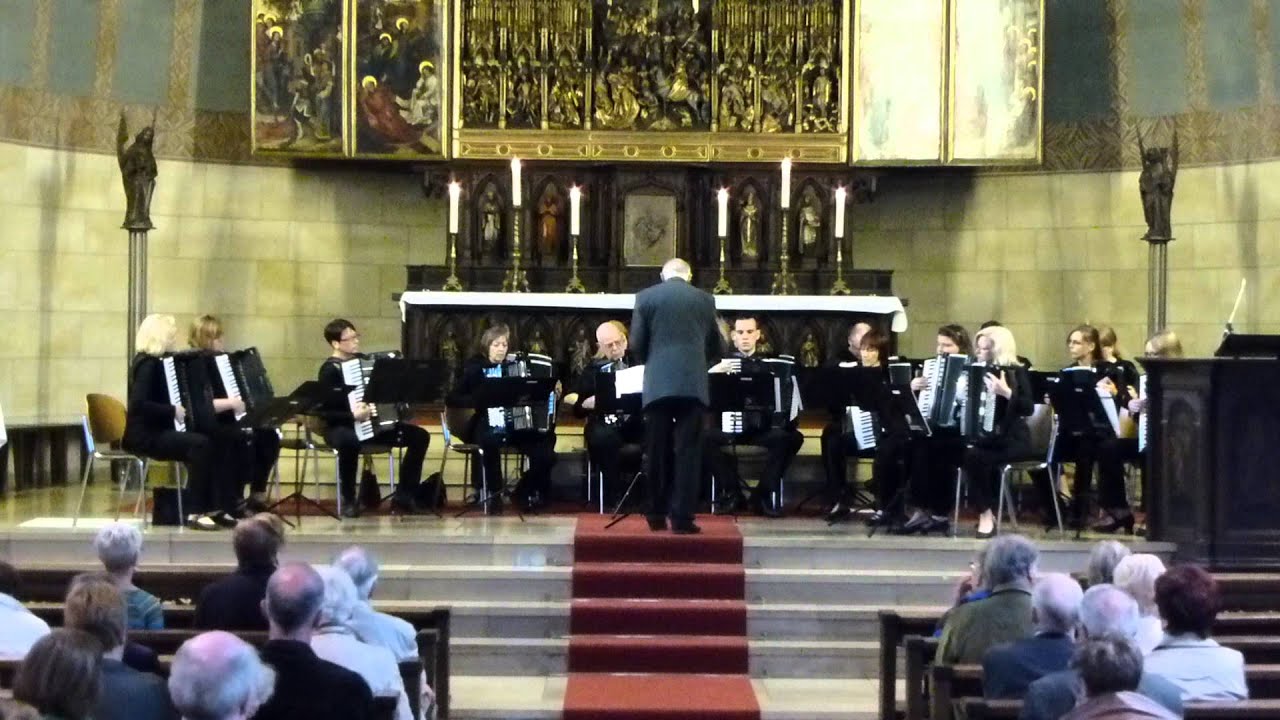 Antonín Leopold Dvořák - Serenade E-Dur für Streichorchester op. 22 (bearb.: Stefan Hippe)