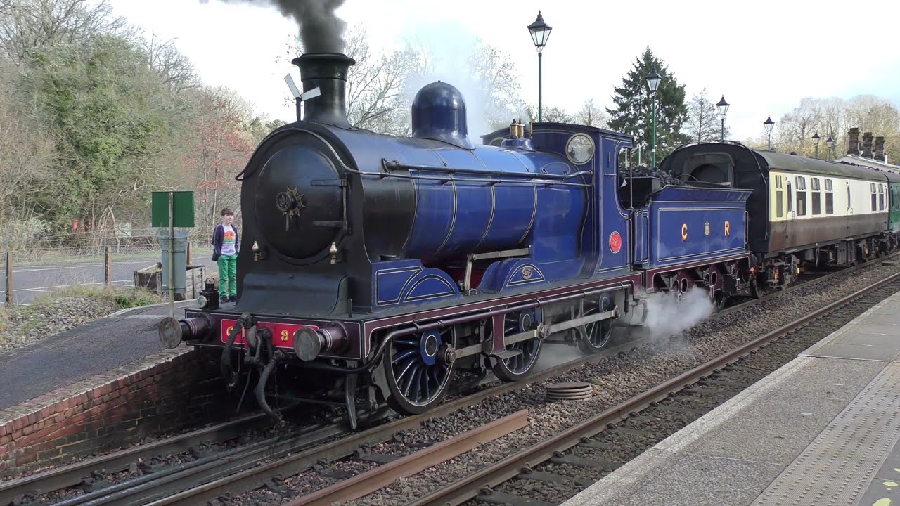 828 in action on the Spa Valley Railway 'Green Timetable' 31/01/2026