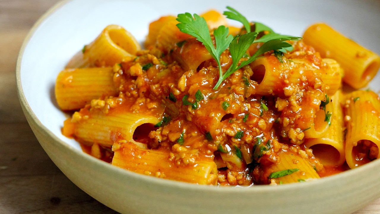Tofu Bolognese – Creamy, Rich, and Meat-Free!