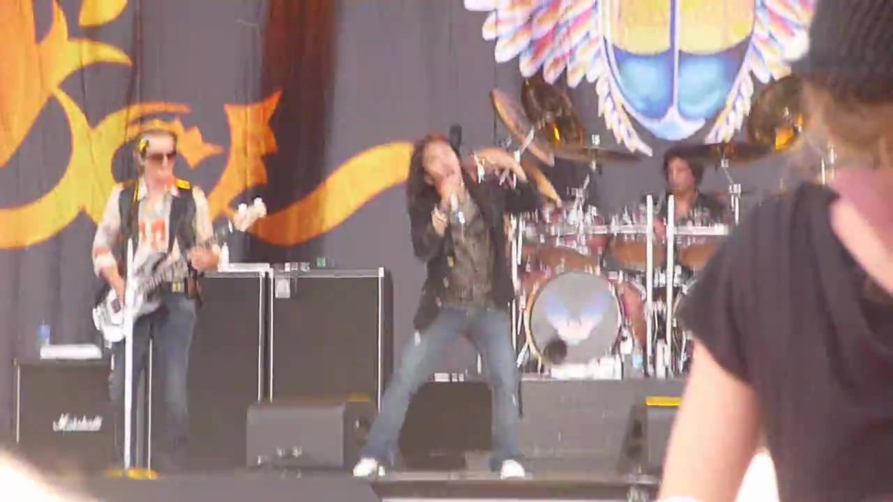 Journey 'Don't Stop Believing' Download Festival 2009 Live