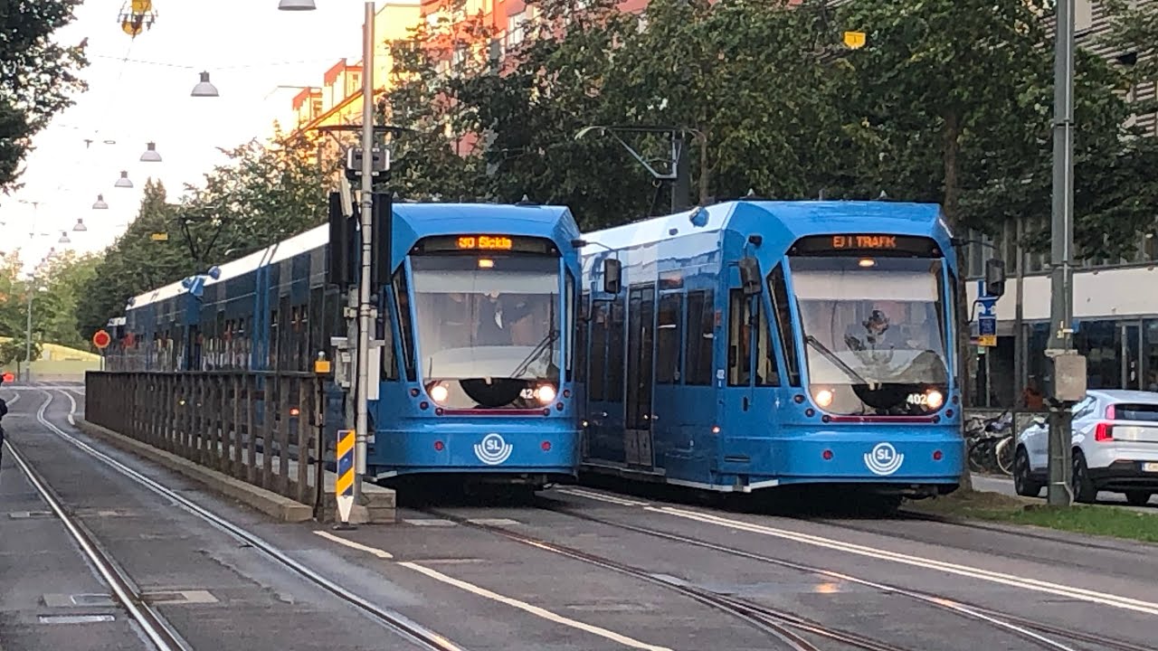 A32 Tvärbanan med vagnfel i Sickla Kaj + (Stockholms längsta Tvärbana).