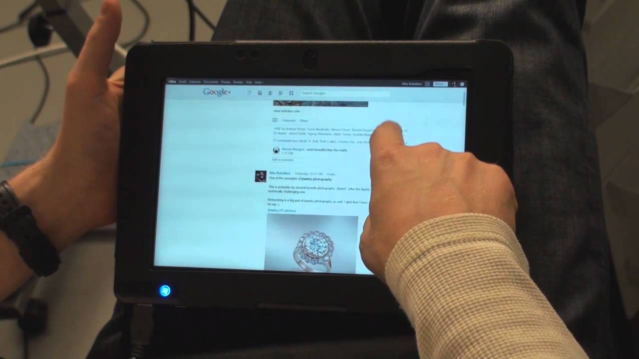 Windows 8 on a Tablet PC hand-on review: Acer W500 running Windows 8