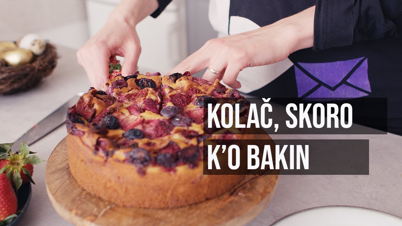 Voćni biskvitni kolač, skoro k'o bakin