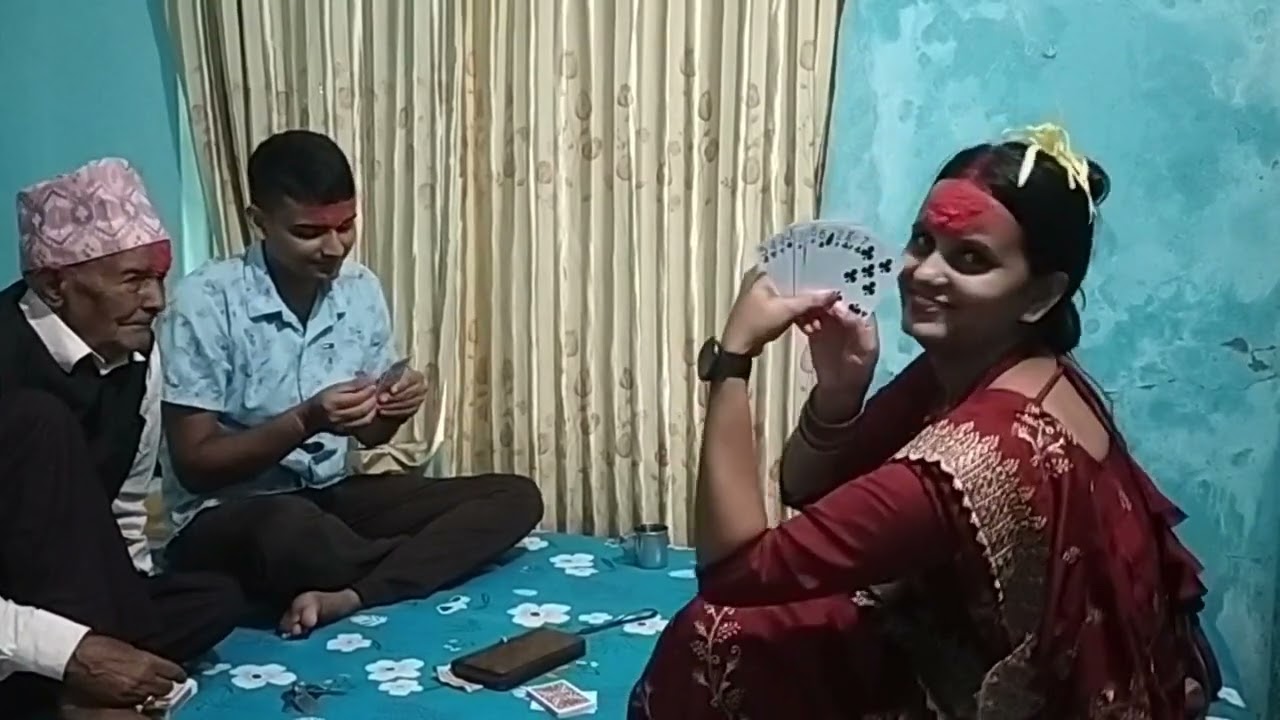 Buda-Budi Ko Tas Challenge || Dau Ma Harne Le Bhada Majhnu Parne || Couple Playing Card