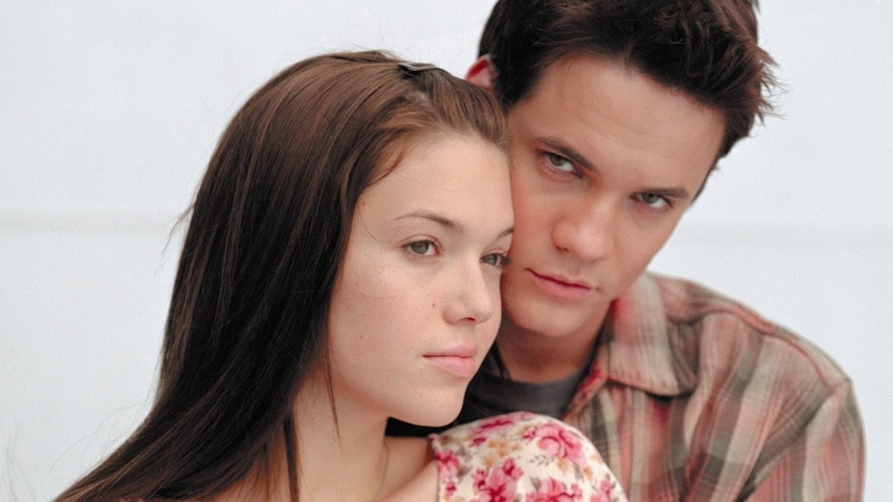 A Walk to Remember | Full Story Movie Review | Mandy Moore, Shane West