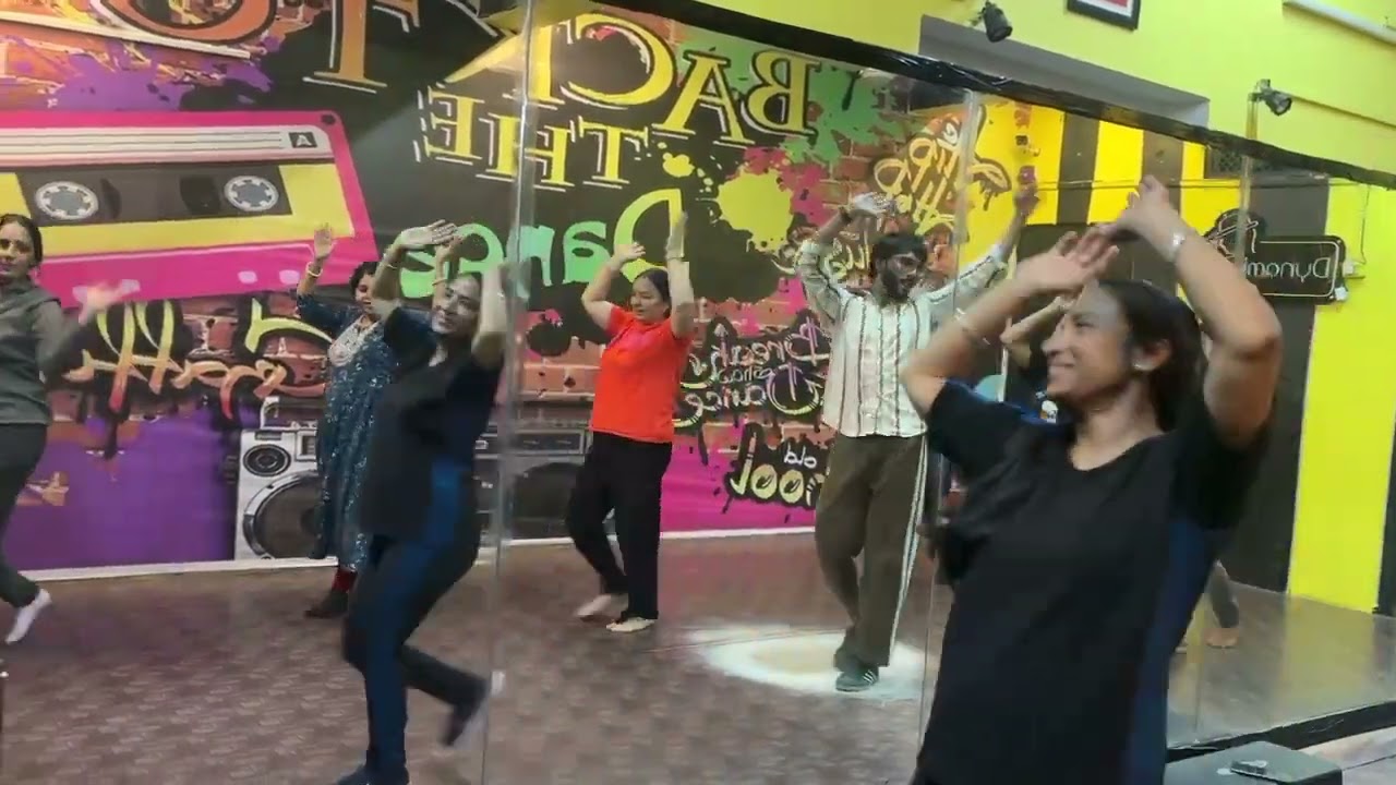 Gajban Pali le chali | Dance Performance | Pooja Singhal 
