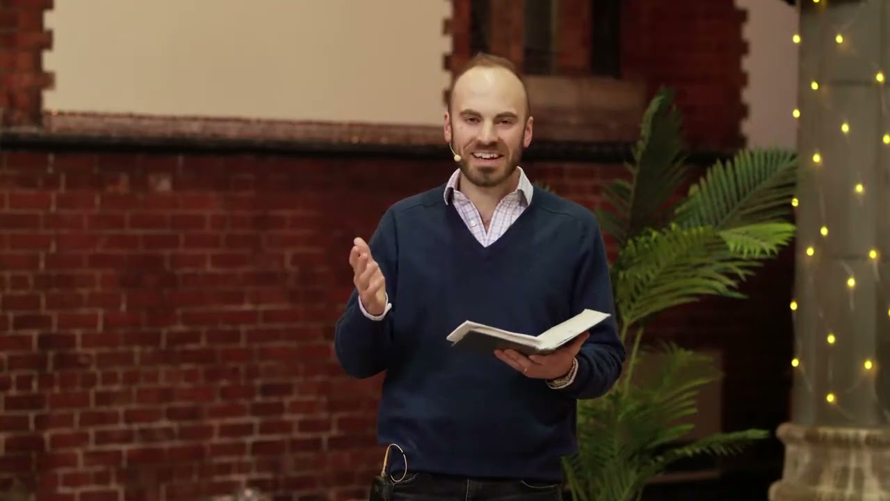 Jesus enters the city as king - Charlie Thomson