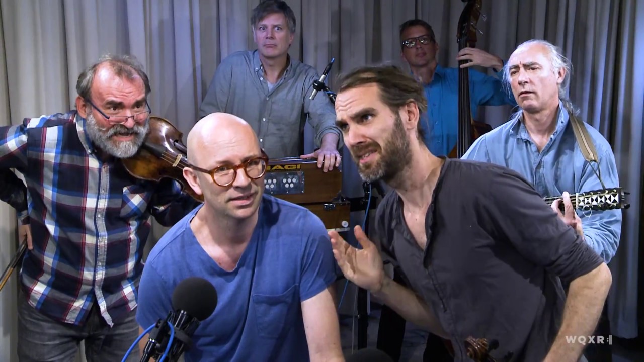 The Alehouse Boys &mdash; aka violinist Bjarte Eike and Barokksolistene &mdash; Play 'Raggle Taggle Gypsy''