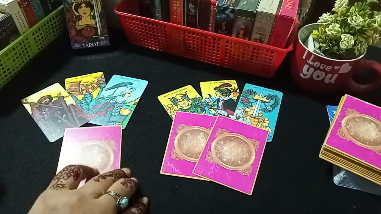 🥰AP K PERSON K SACH/GHALAT BAATAIN👹 HINDI-URDU TAROT 💕#yourperson#theirintentions #tarot