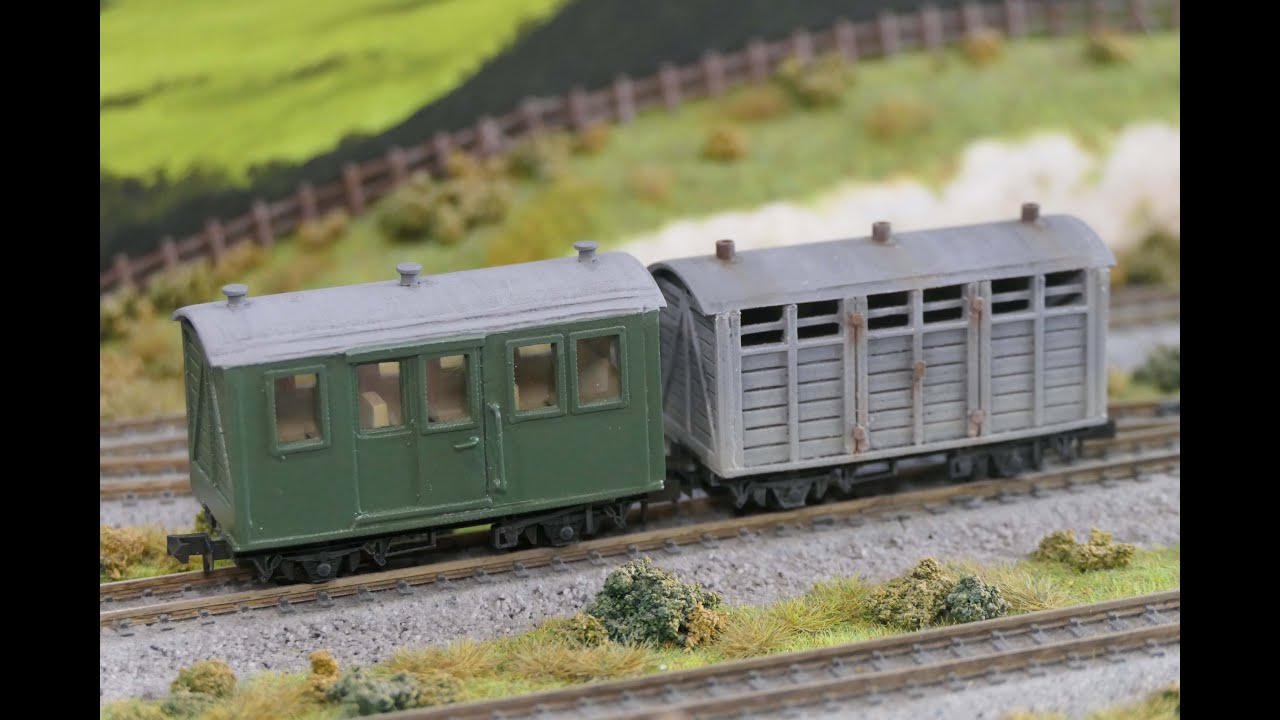 How to build a Budget Model Railways Carriage and Cattle wagon kit..........and how not to do it!!!!